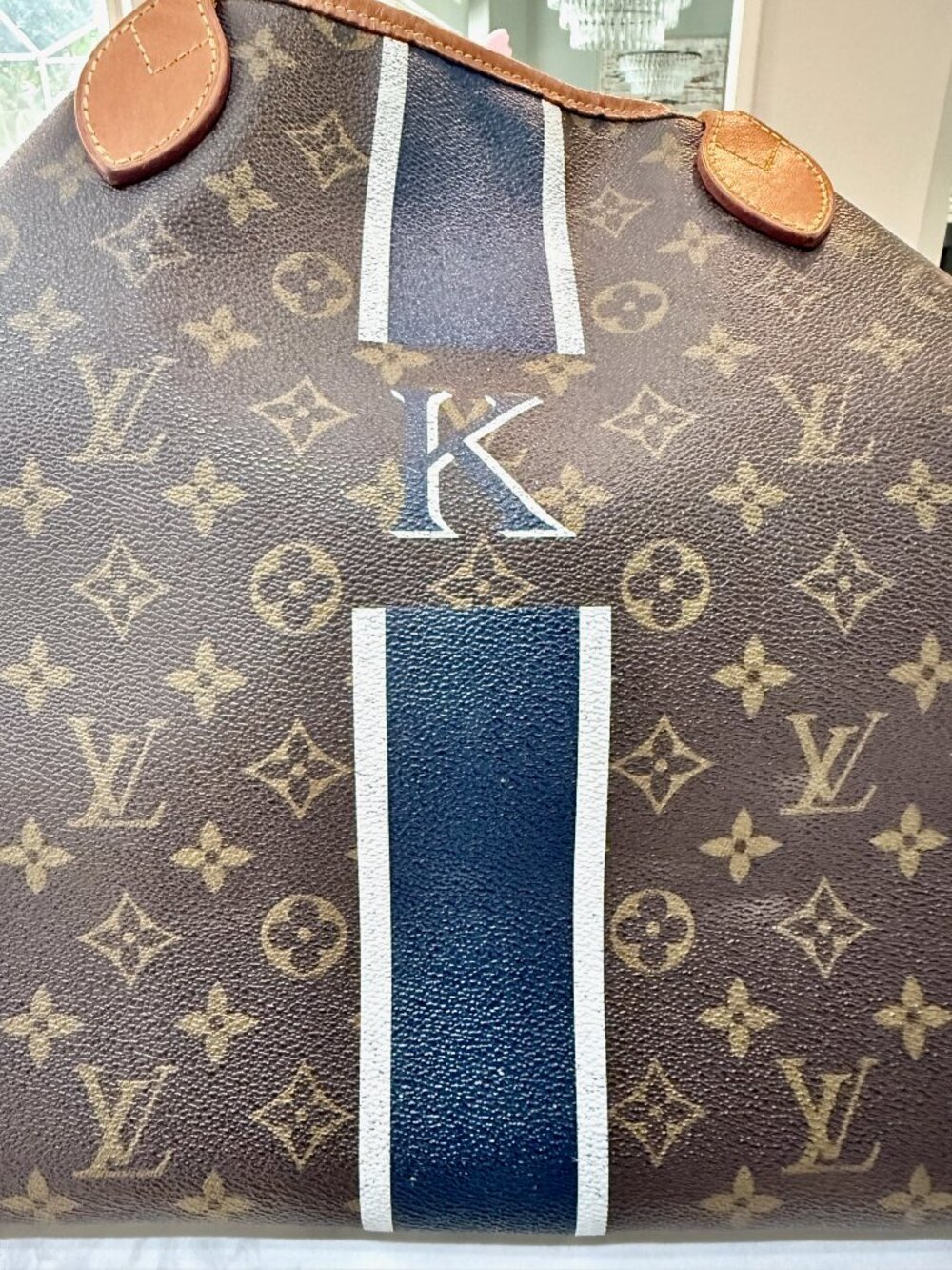 Louis Vuitton Neverfull MM Monogram Personalized "K" with matching pouch - Picture 4 of 15